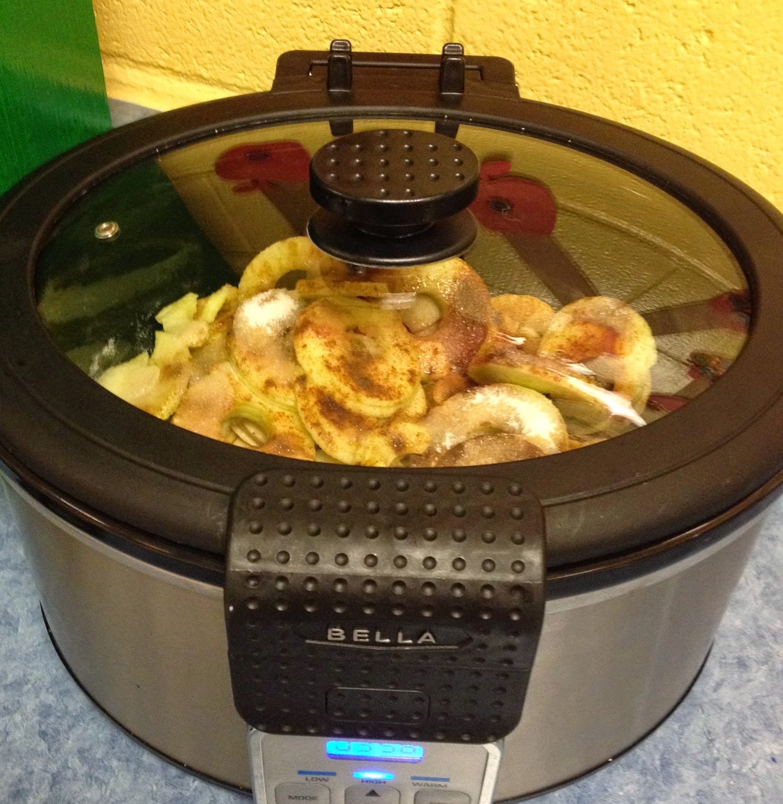 FIRST GRADE MONSTARS Some Odds & Ends with APPLES. Throwing in a