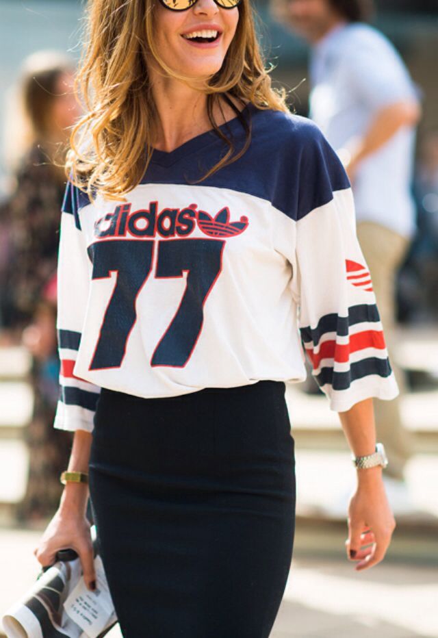 Look Good in a Sports Jersey, Sports Jersey, Luxe Sports, Sports Fan, Sports Fashion, Beauty, Fashion Blog, Fashion, Trending 2015