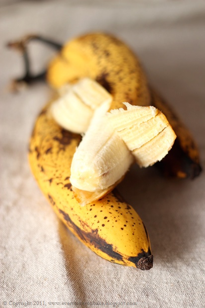 słodki chlebek bananowy z krówkami
