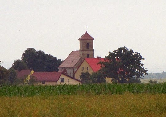 Ujeździec. Kościół pw. św. Katarzyny Aleksandryjskiej wybudowany w latach 1834-1836.