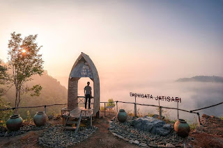 Spot Sunrise di Bantul yang Wajib untuk Kamu kunjungi 2019 Bagi para traveler terang jogja yakni kota yang mempunyai berbagai tempat juga spot su Spot Sunrise di Bantul yang Wajib untuk Kamu kunjungi 2019