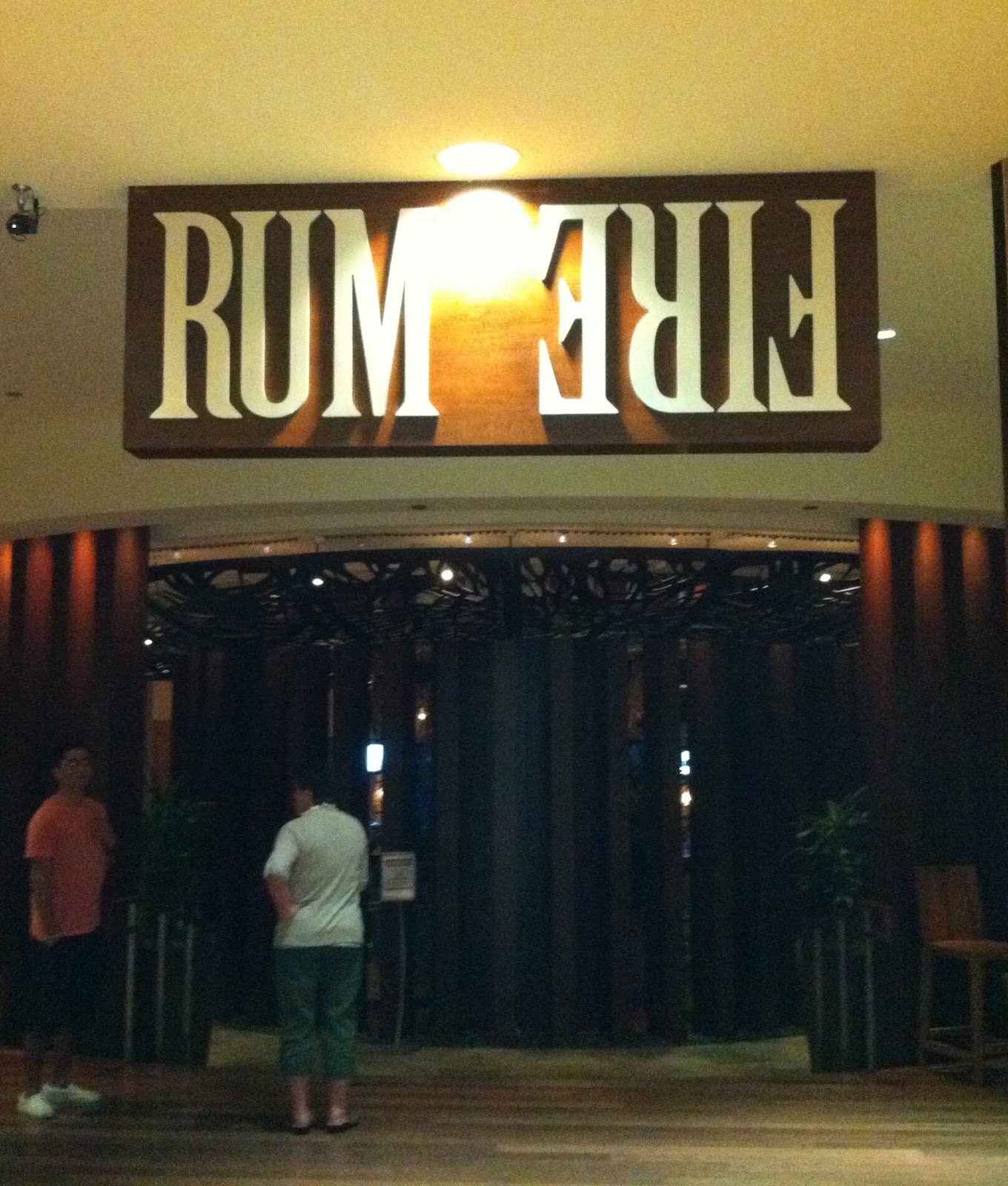 GREAT EATS HAWAII RUM FIRE SHERATON WAIKIKI HOTEL