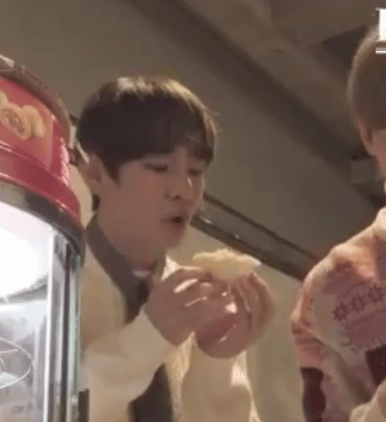 V BTS