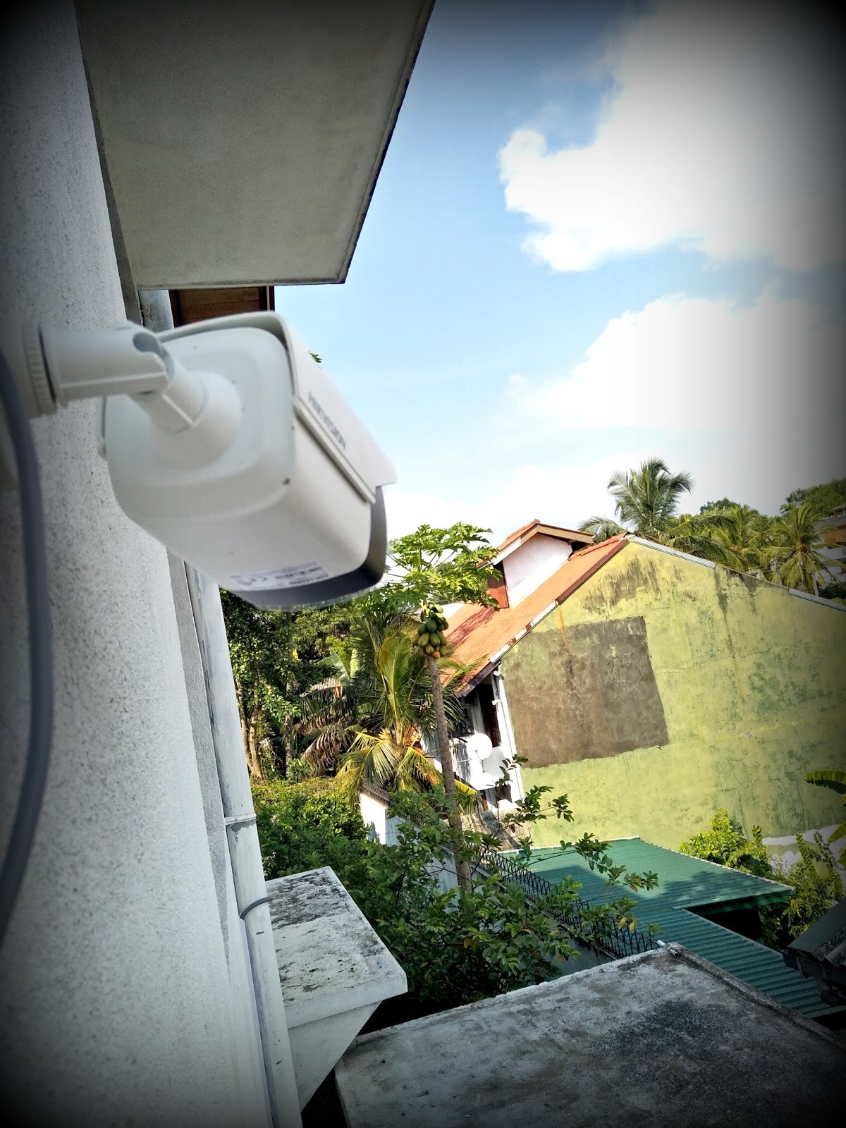 Abiru Holdings, HIKVISION Authorized GOLD DEALER of Srilanka Complete