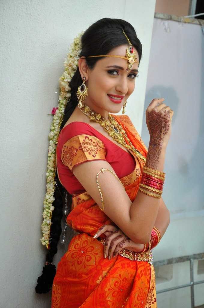 Telugu Actress Pragya Jaiswal Orange Saree Images