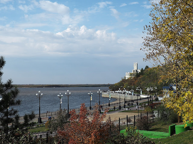  –  (Khabarovsk – Embankment)