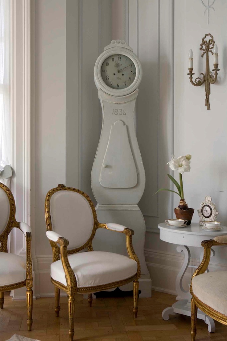 Eye For Design Decorating With Mora Clocks