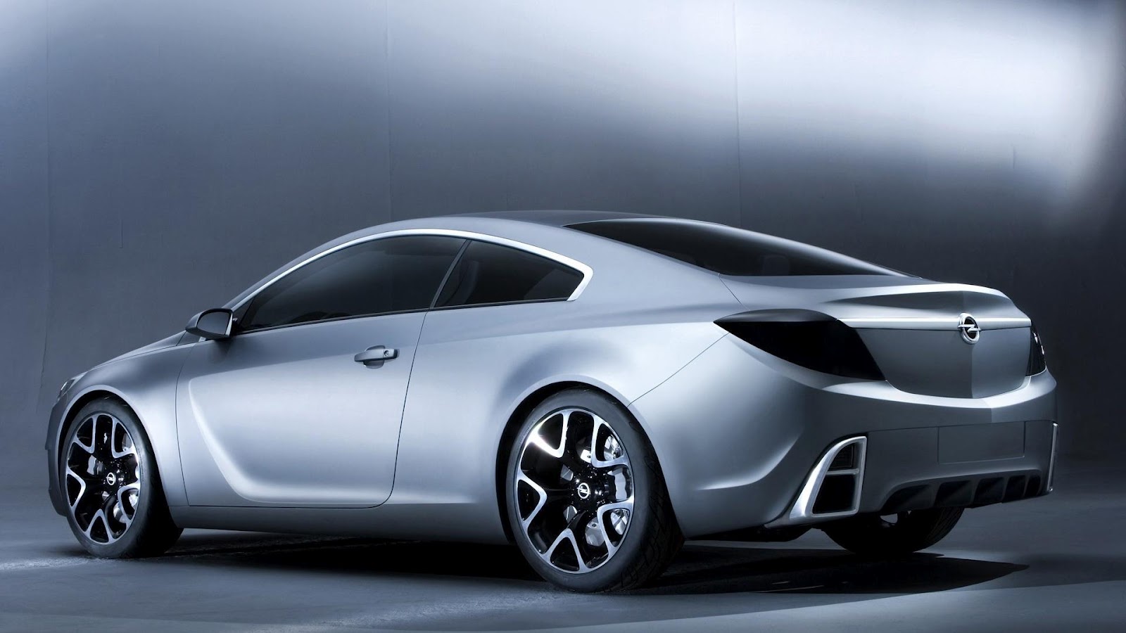 Free Cars HD: Opel Concept HD Wallpapers