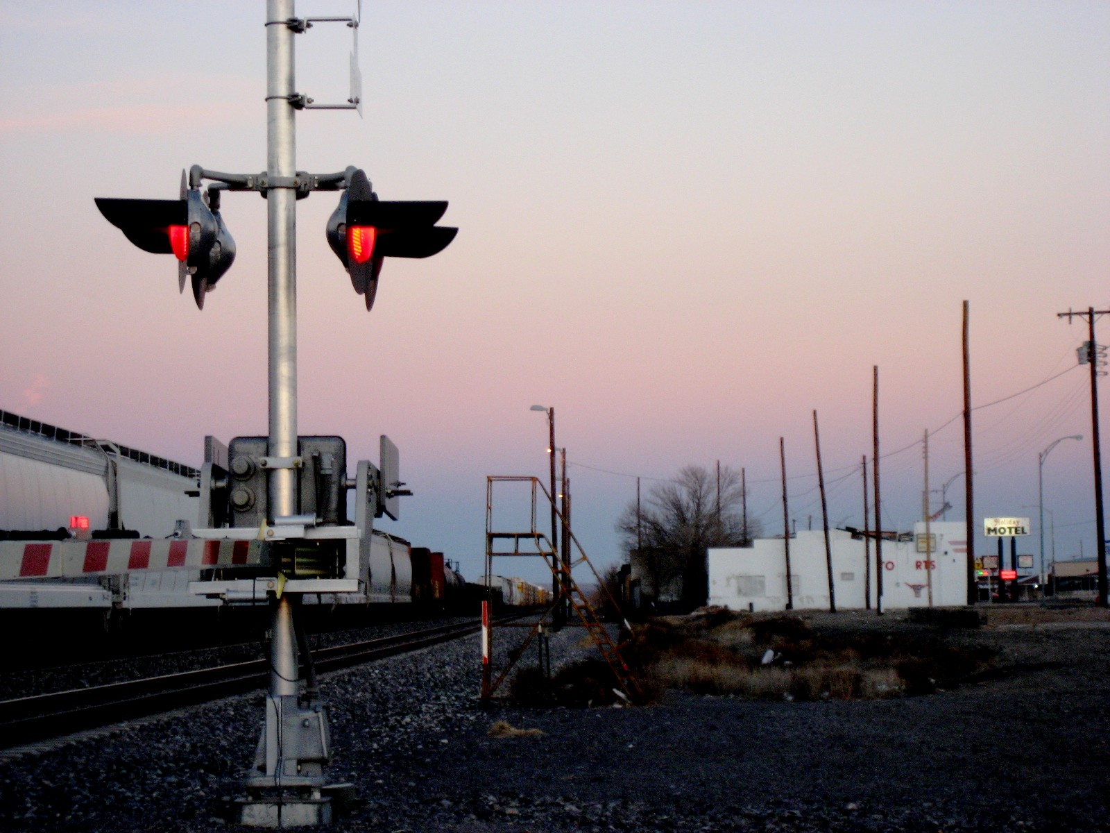 Living Rootless Lordsburg, New Mexico Trains 'n Trucks