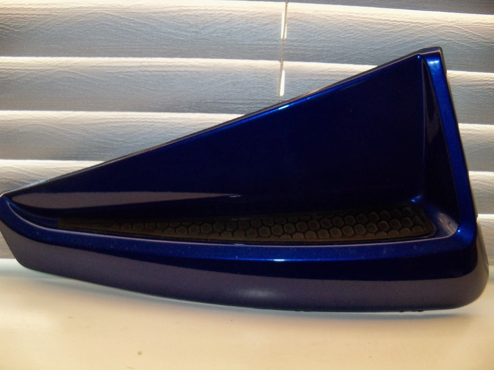 Mustang Parts: 99-04 Blue FORD MUSTANG OEM SIDE AIR SCOOP LEFT QUARTER