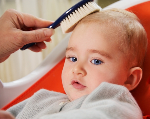 ������� bebe-pellicules.jpg