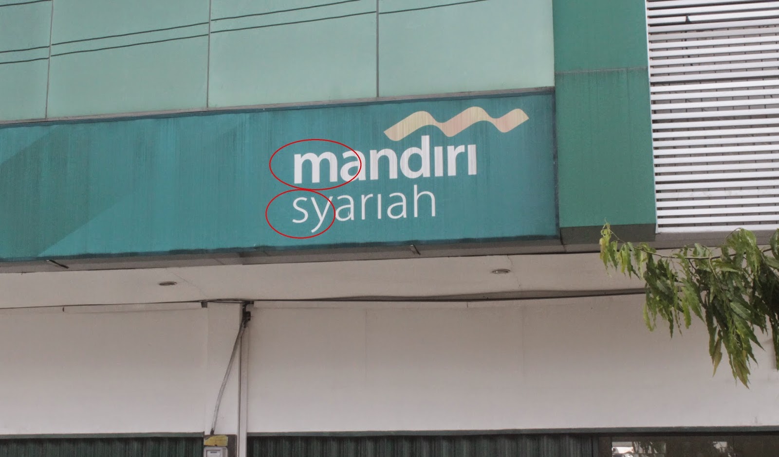 SUCI VIANTY LEOVIKA TUGAS 9, Analisis Kesalahan Berbahasa Pada Kain