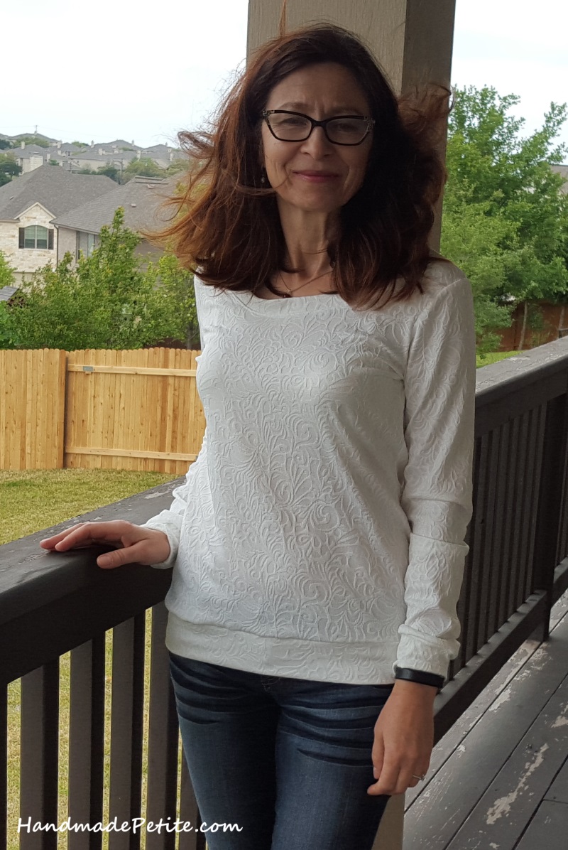 Sewing casual white top Renfrew pattern