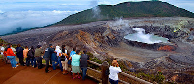 Volcán Poás National Park