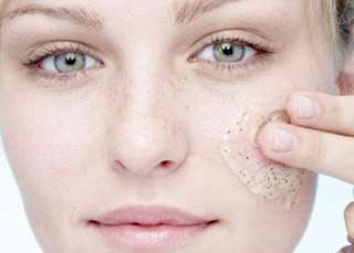 Does Exfoliating Help Acne Prone Skin ?