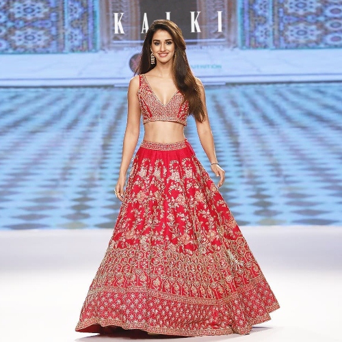DISHA PATANI MADE HEADS TURN AS THE SHOWSTOPPER FOR KALKI’S NEW WEDDING COLLECTION ‘ATHENA’ AT BTFW 2018