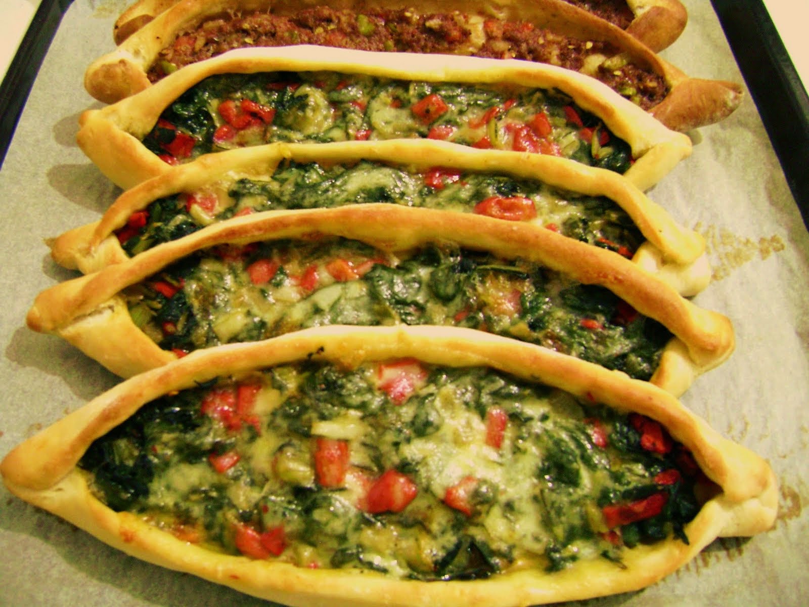Ispanaklı Ekmek Tarifi Ispanaklı Ekmek Tarifi