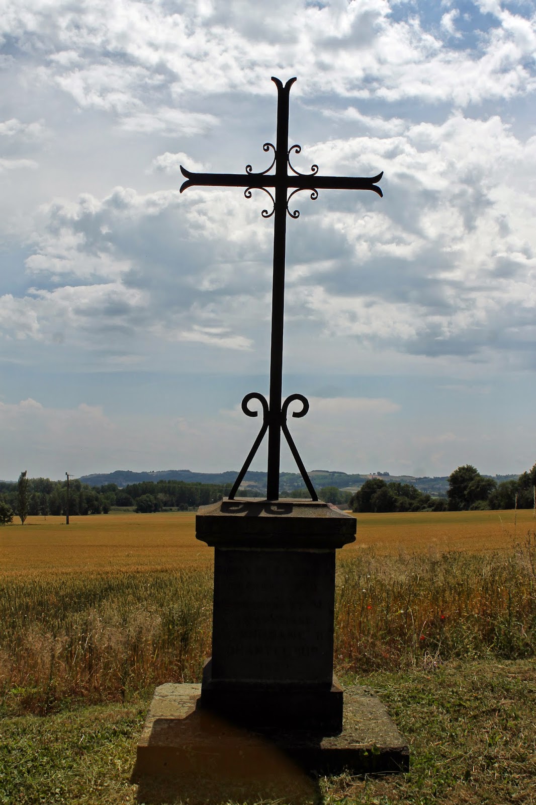La Petite Hirondelle Randonnée "Le Chemin des croix" du
