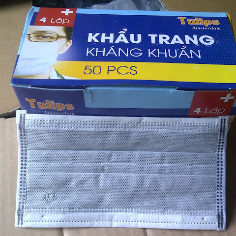 Khẩu trang than hoạt tính