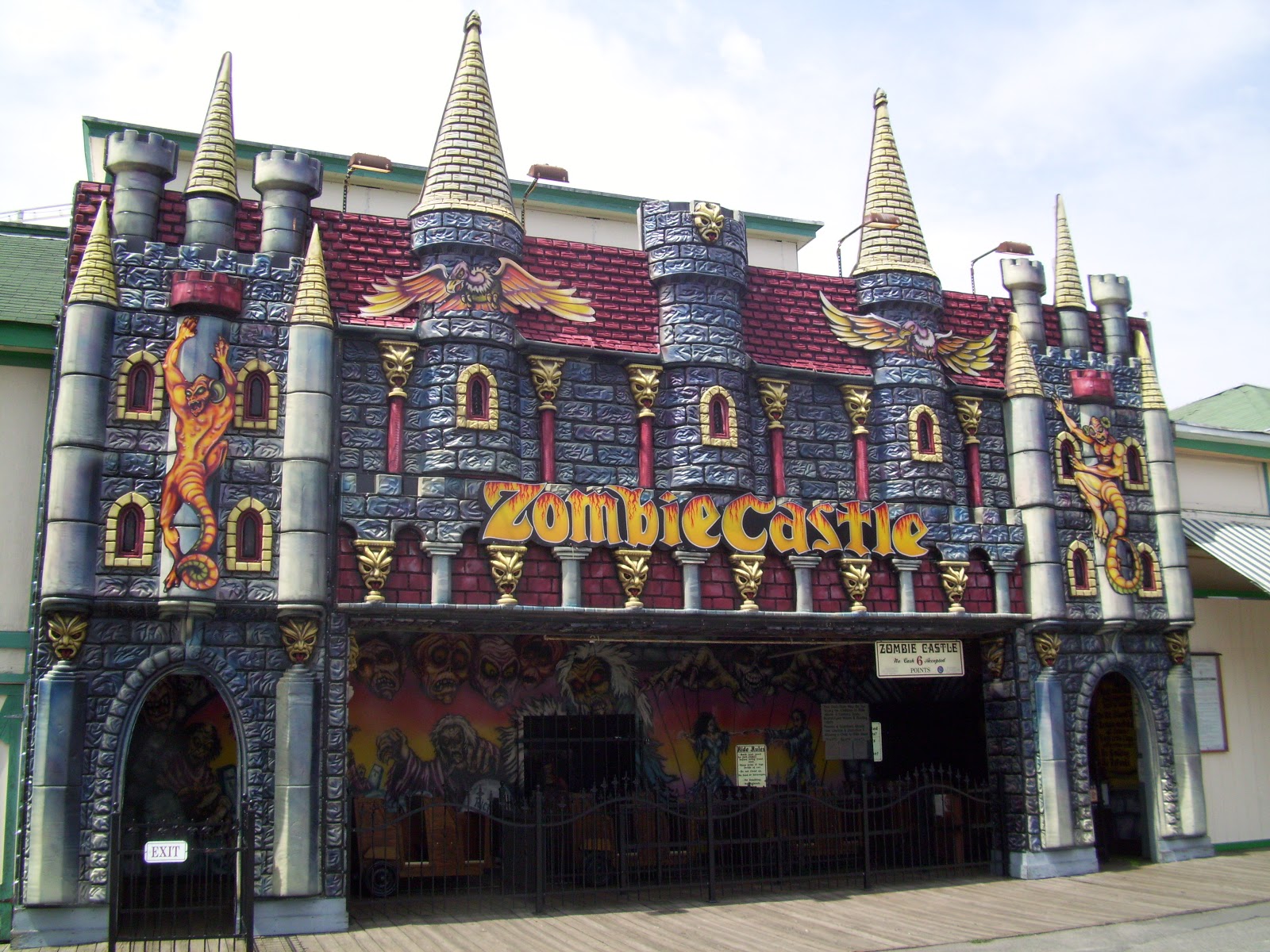 Cotton Candyriffic -- A Variety of Vintage Amusement Park Musings