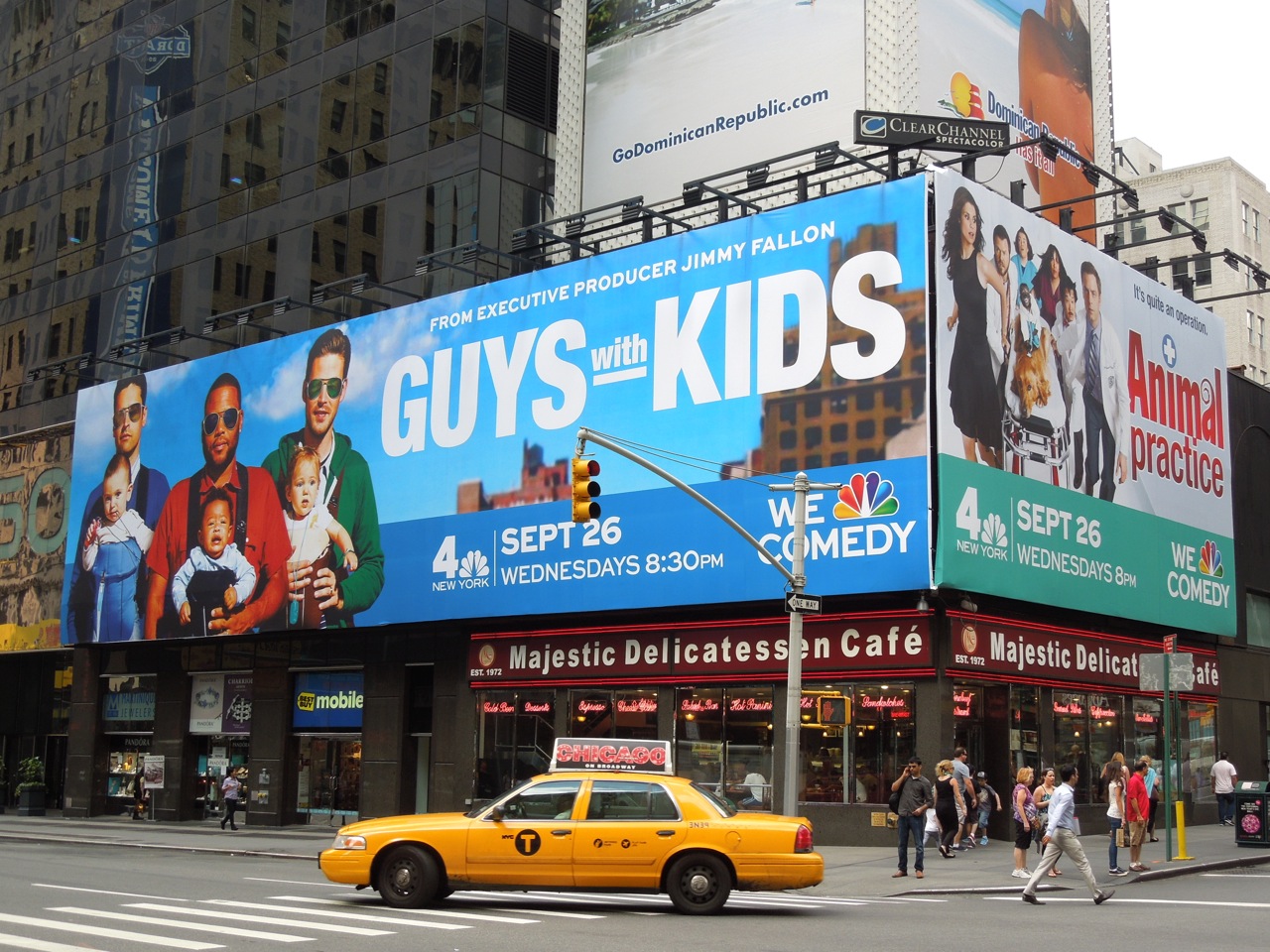 Daily Billboard: TV WEEK: Guys with Kids series premiere billboards... Advertising for ...