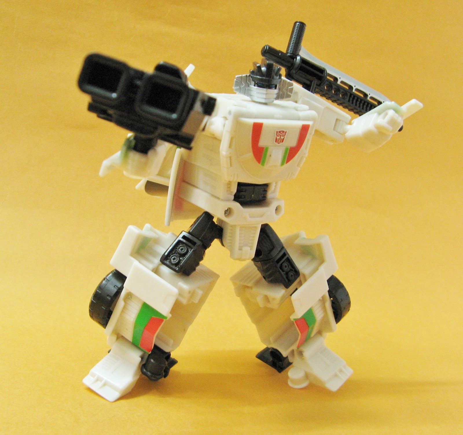 Transformers Generations Combiner Wars Deluxe class WHEELJACK IDW 變形金剛