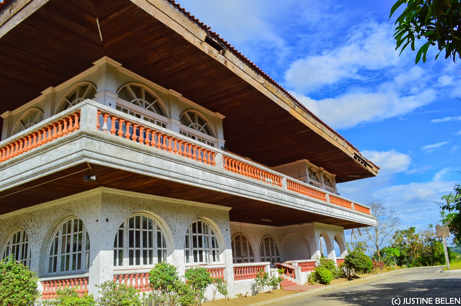 MANSION NI MARCOS ( CANLUBANG, LAGUNA )
