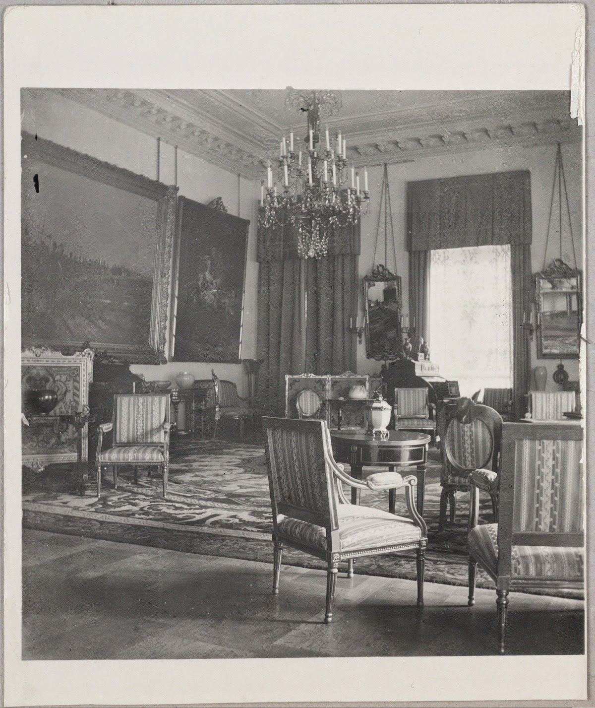 александровский дворец кленовая гостиная. дворец александры федоровны. александровский дворец в царском селе интерьеры. дворец александры федоровны. александровский дворец спальня александры федоровны.