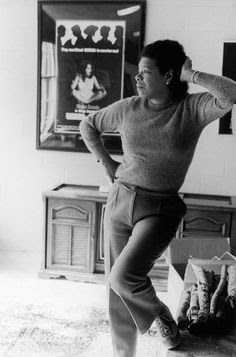 Maya Angelou striking a pose
