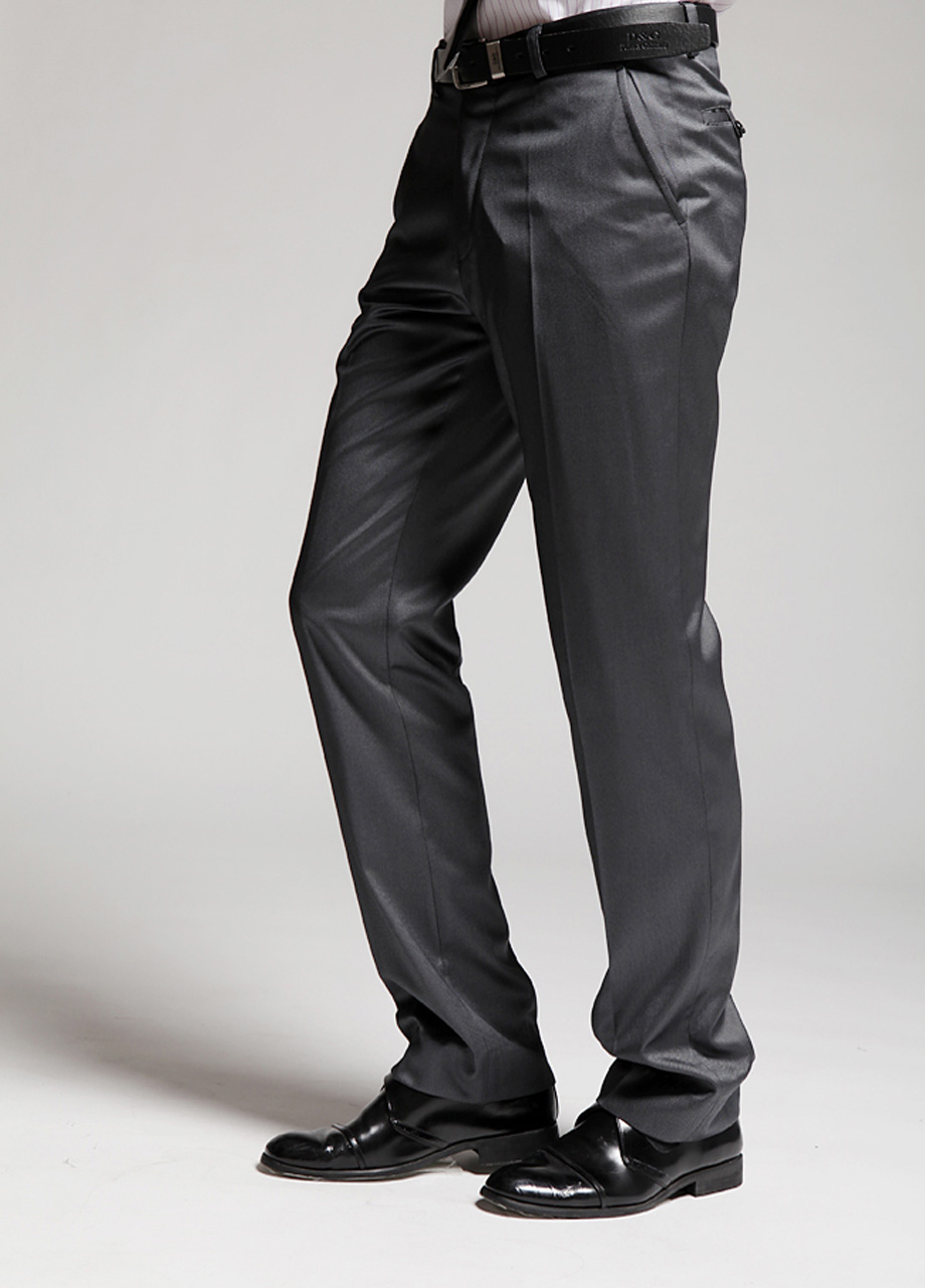 Fashion Bespoke Suits Online: How to Choose A right Length of Dress Pants