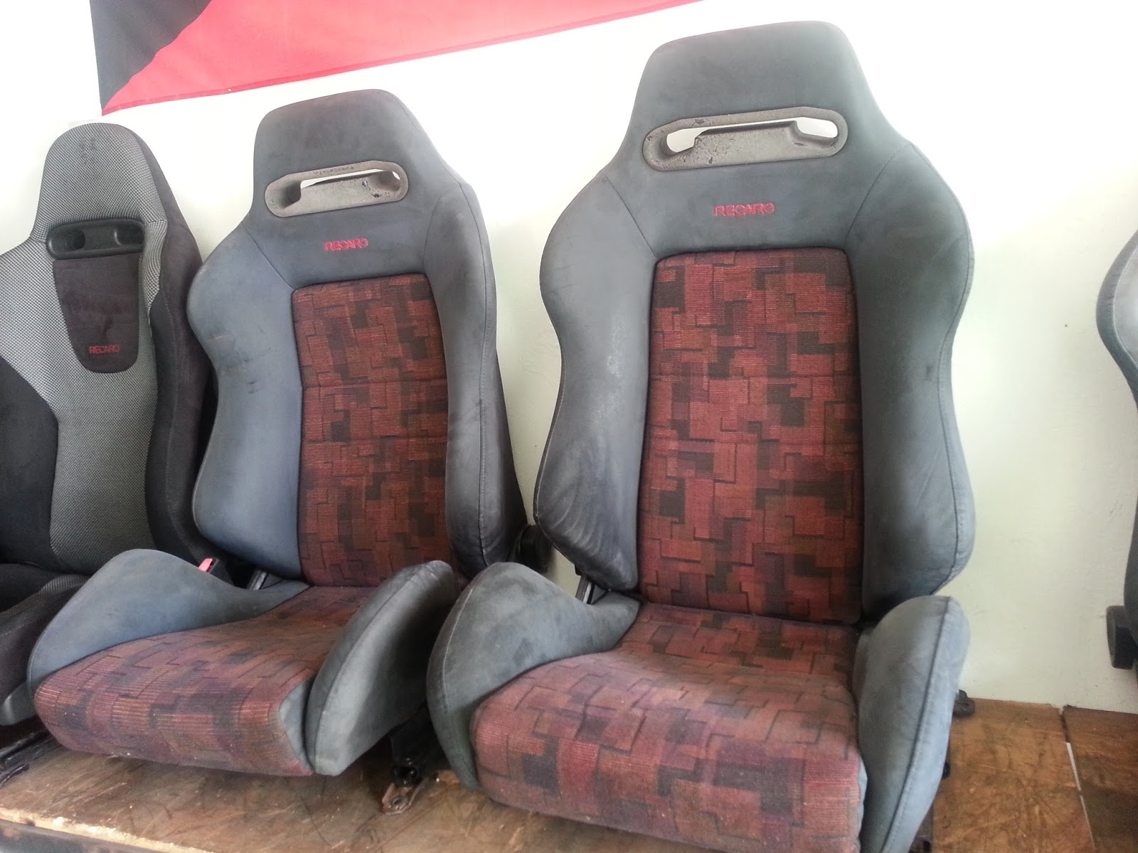 Dingz Garage Seat Recaro Lancer Evo 4 complete