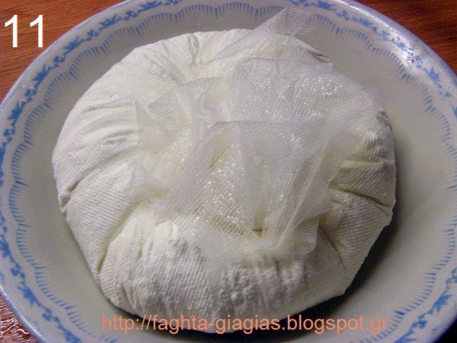 Τα φαγητά της γιαγιάς - Τυρί φτιαγμένο με λεμόνι Τα φαγητά της γιαγιάς - Τυρί φτιαγμένο με λεμόνι