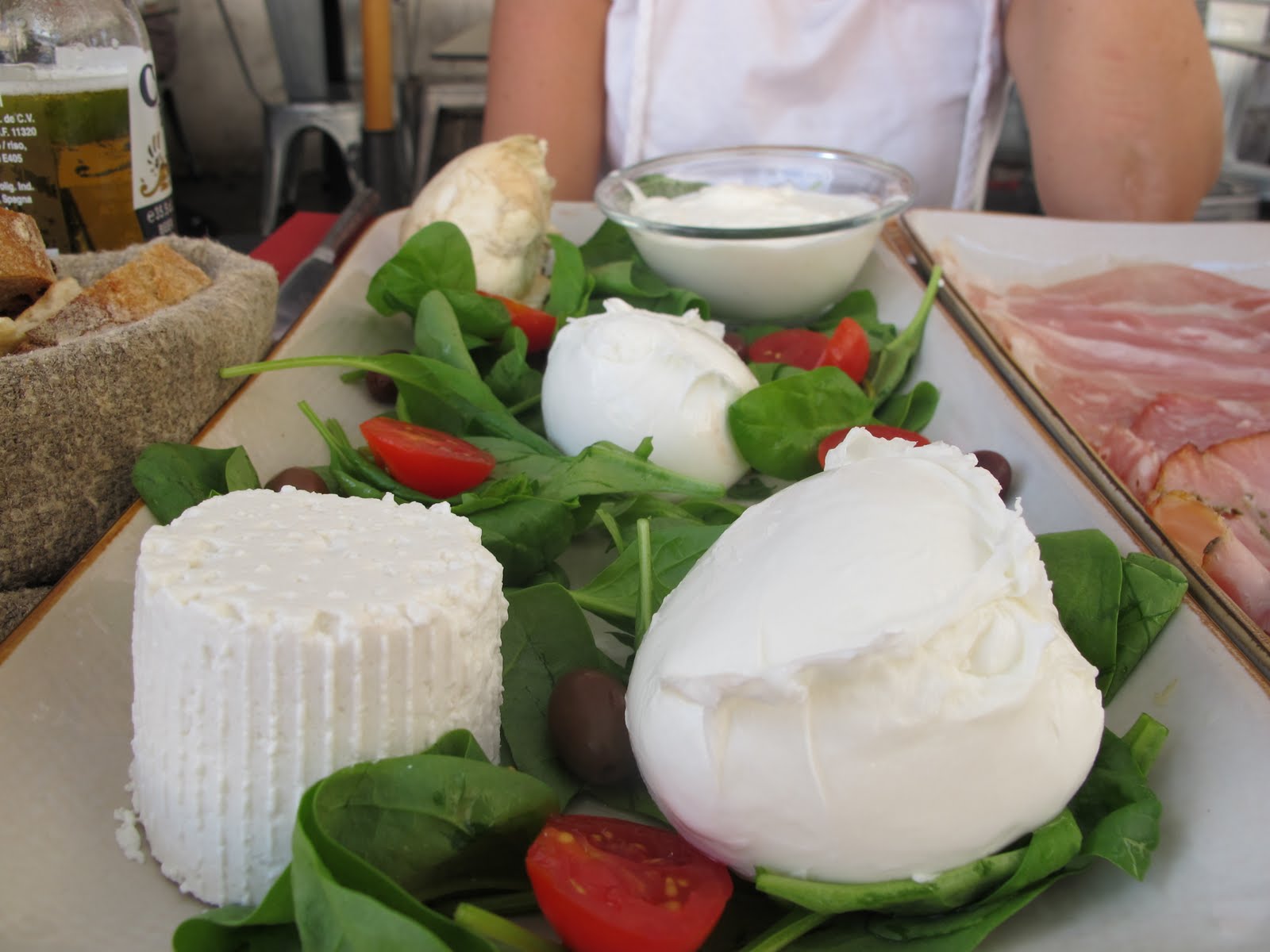 Roma Obikà – Mozzarella Bar – Do Pão do Caviar – Gastronomia e Viagens