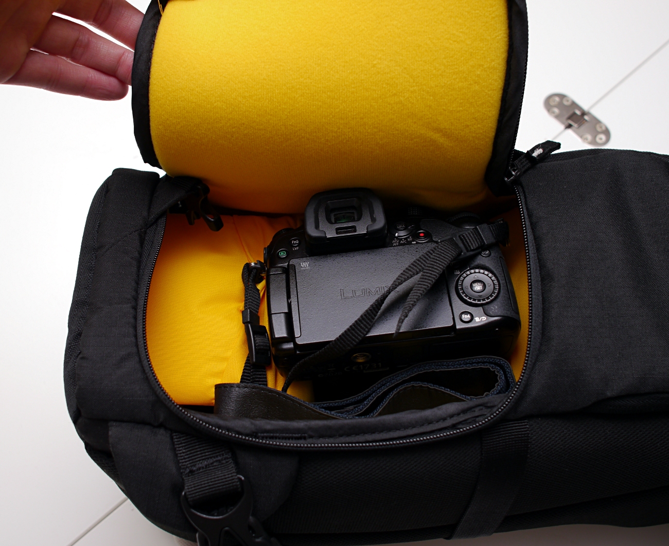 Micro 4/3rds Photography Camera bag review Kata 3N120 DL