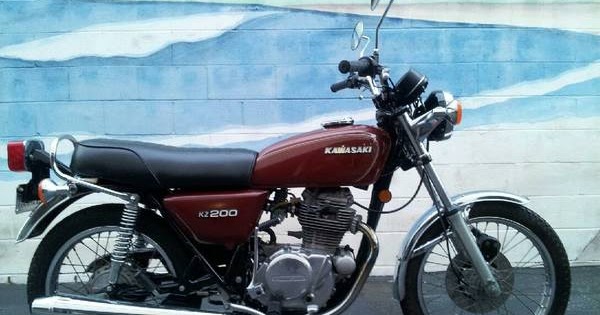 Mindre bille Efterår Original Unmolested, 1977 Kawasaki KZ200 - Old Had Better