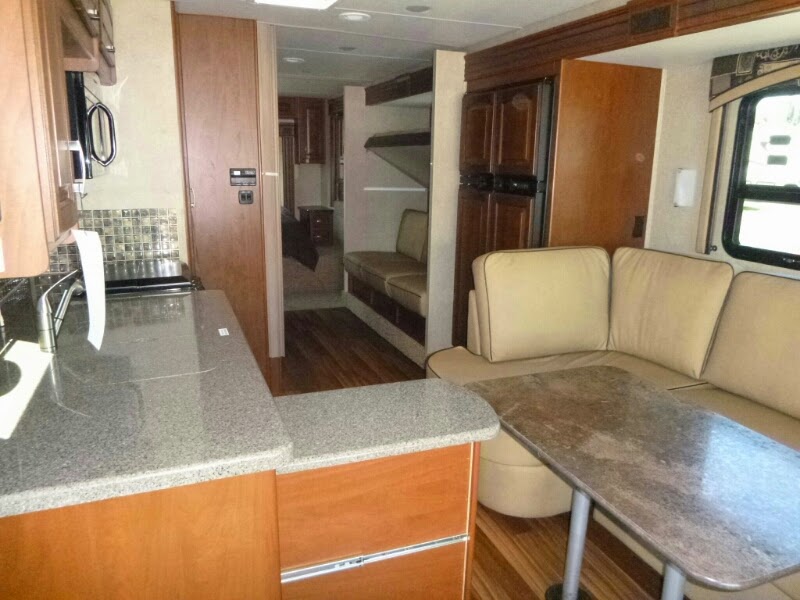 NW RVenture The 2015 Jayco Precept 29UM!!