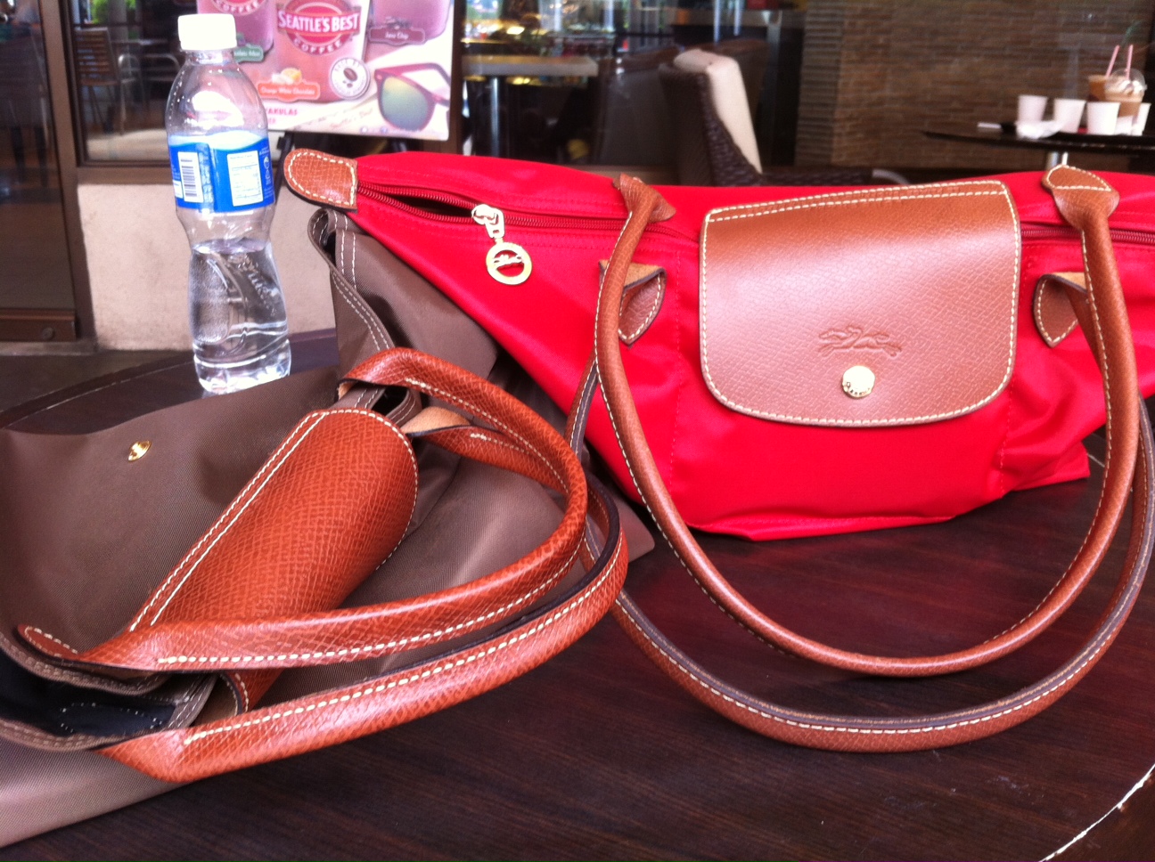 Is Metrodeal Selling Fake Longchamp Bags?