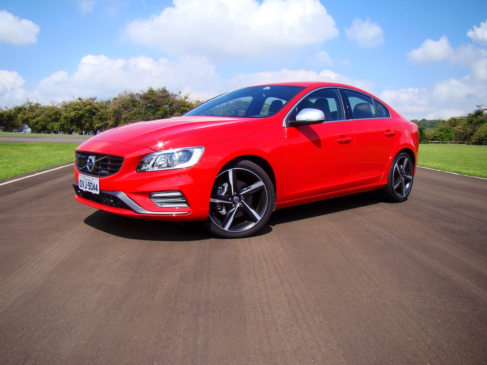 Avaliação especial - Linha Volvo R-Design
