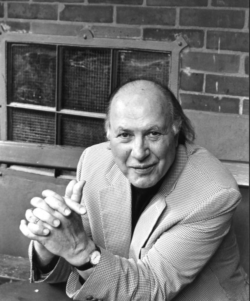 Imre kertesz biography picture