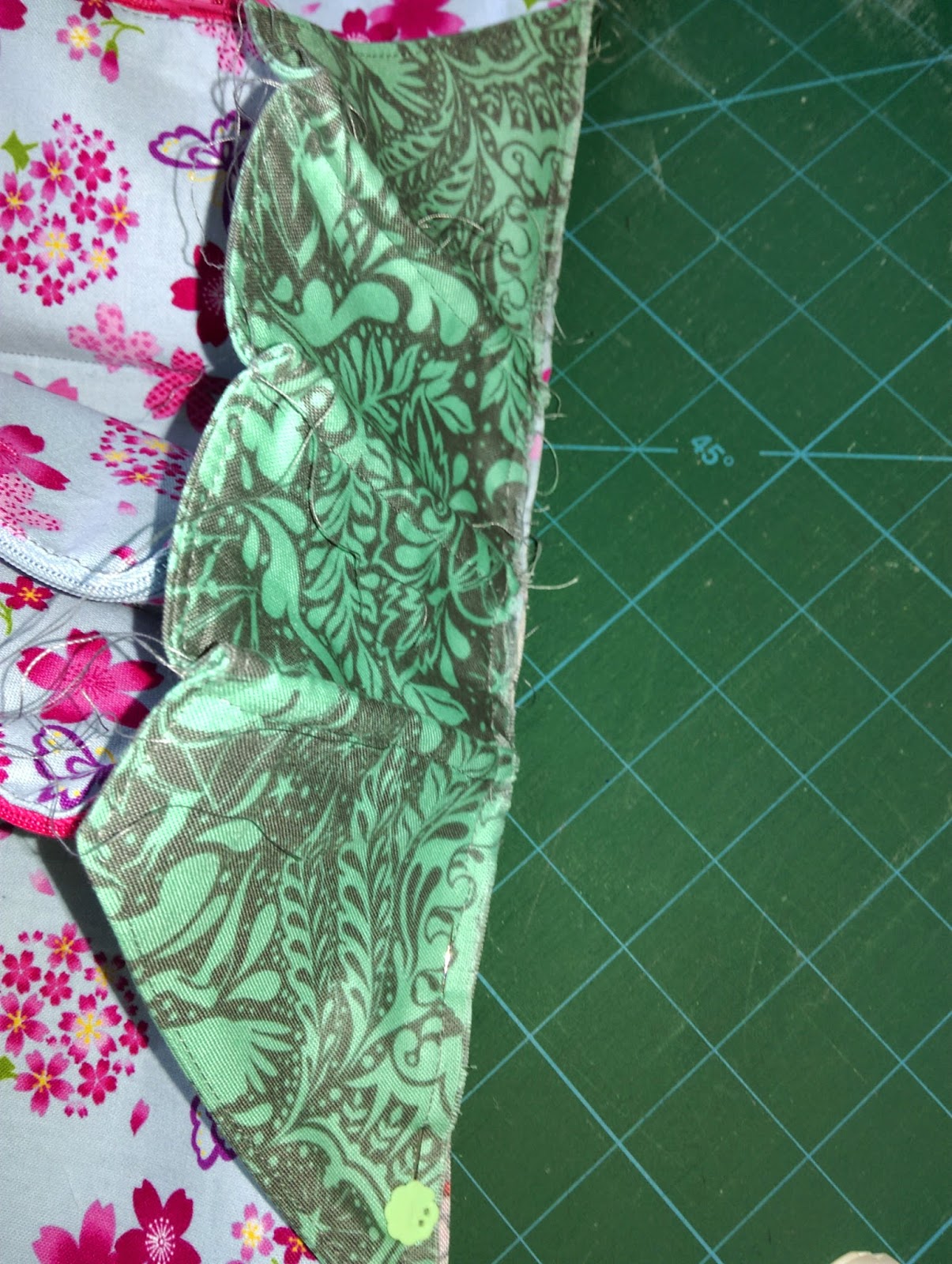 The Running Hare: My first Sew Together Bag