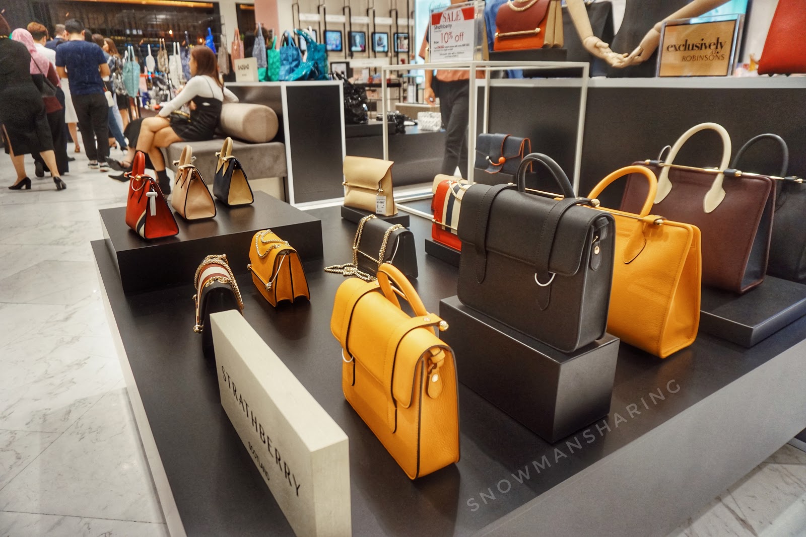 robinsons luggage sale 2018