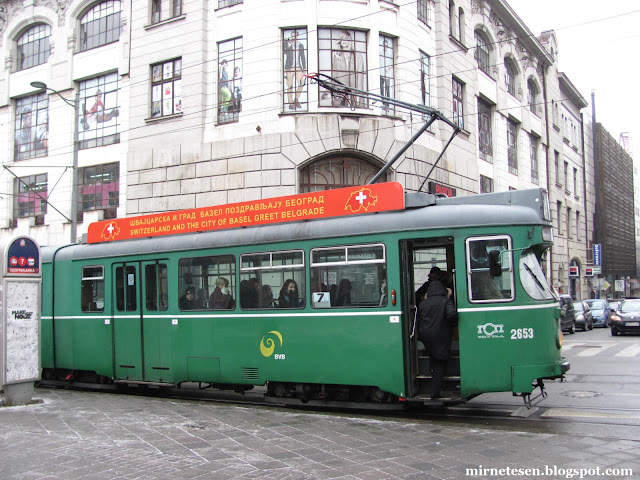 Сербия на практике: зелёный трамвай - подарок Швейцарии в послевоенное время