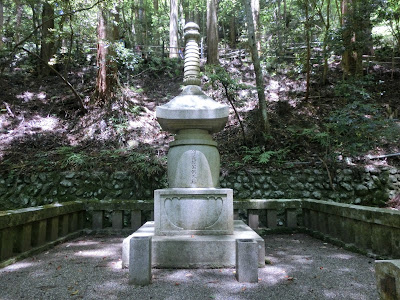 ���`�o���{��