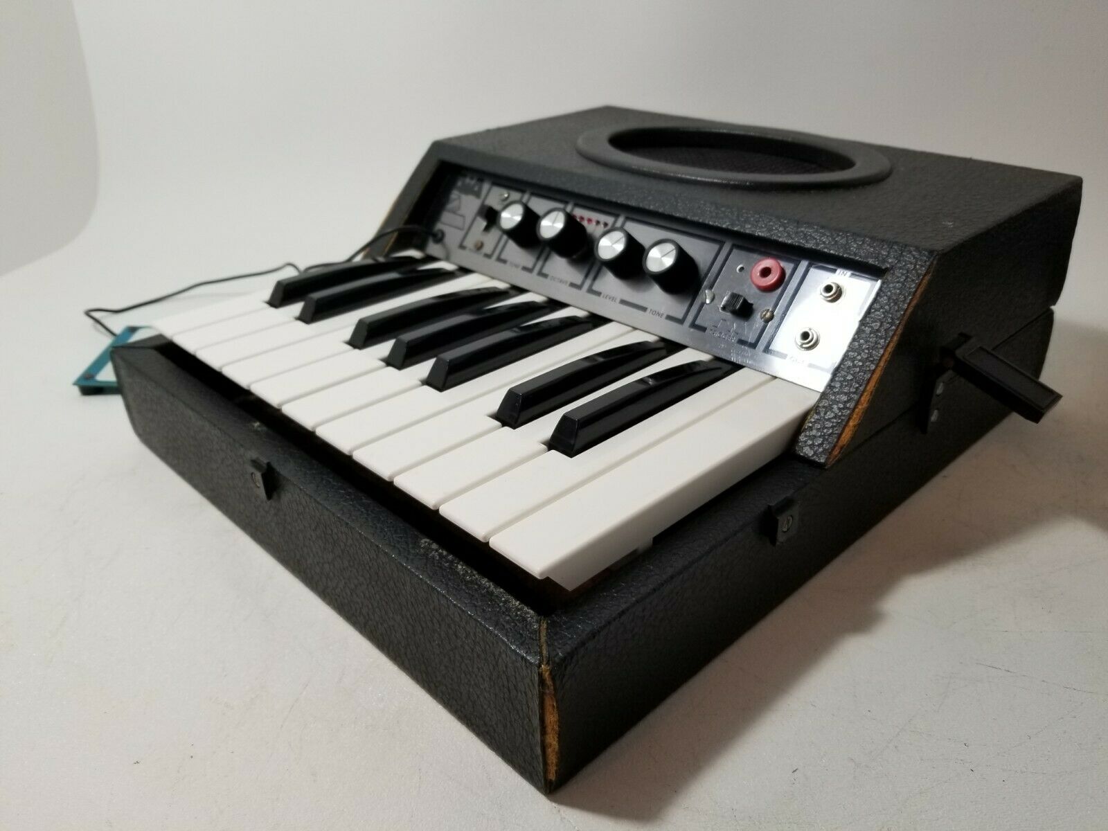 MATRIXSYNTH PAiA 3760 OZ Mini Synthesizer