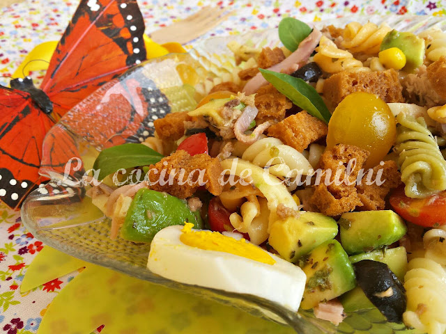 Ensalada de pasta a mi manera (La cocina de Camilni) Ensalada de pasta a mi manera (La cocina de Camilni)