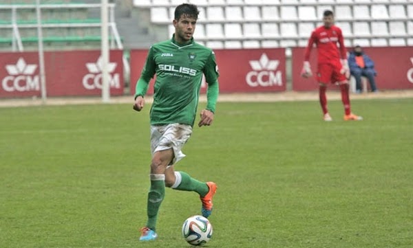 Oficial: Lorca FC, rescinde Mikel Fernández