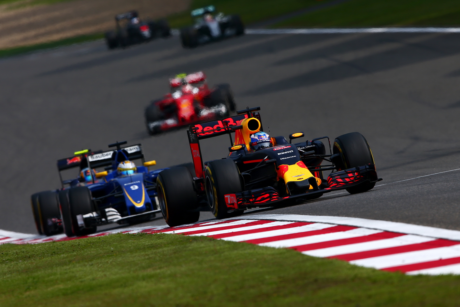 хаас ф1 2021 ливрея. F1 2018: headline edition. лучшая гонка 2018. лучшая гонка 2018.