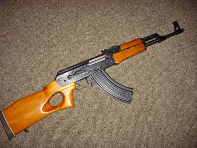 just for reference, here is a stock Mak 90 Sporter. 
