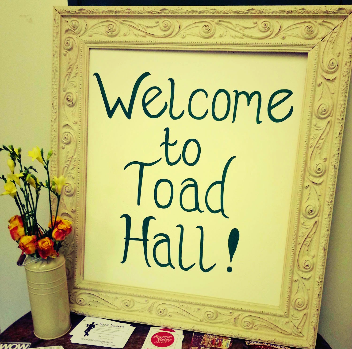 Toad Hall Country Vintage shopping, Wimborne, Dorset