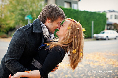 https://3.bp.blogspot.com/-4N5BHPtpzXc/Tvyzs9yhn5I/AAAAAAAAHdc/3g_kohMO2fc/s1600/happy-couple-kiss.jpg